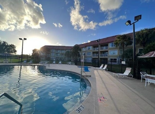 6337 Parc Corniche Dr, Orlando, FL 32821