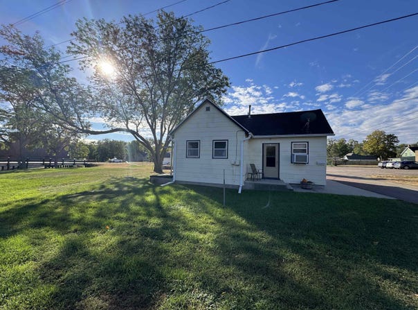 311 W 7th, Yankton, SD 57078