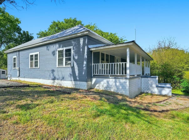 42 DOLISKA Rd, Dora, AL 35062