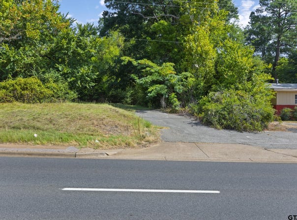 5217 W Marshall Ave, Longview, TX 75604