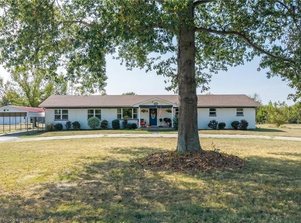 4505 Park RD, Lavaca, AR 72941