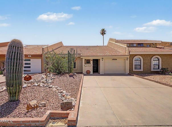 2329 N RECKER Road, Mesa, AZ 85215