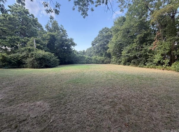 4th Street, Conway, AR 72032