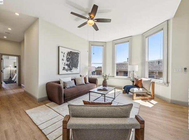 4324 Montgomery St, Oakland, CA 94611