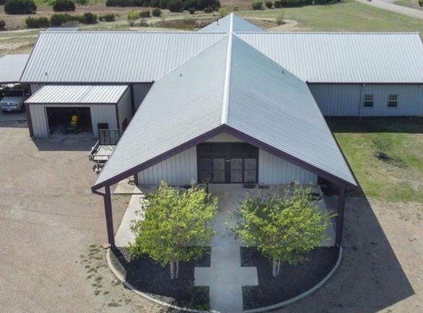 134 County Road 2139, Iredell, TX 76649
