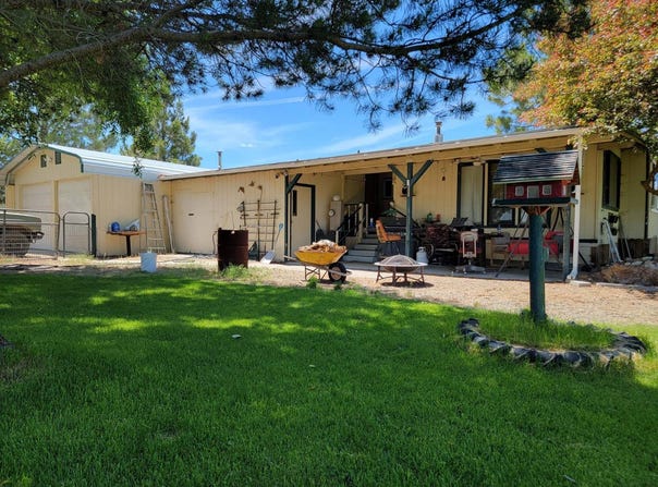 57580 Fall Rd., Christmas Valley, OR 97641