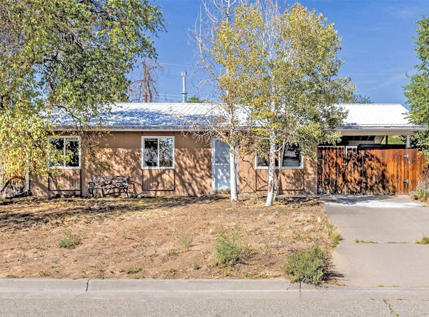67 Joya, White Rock, NM 87547