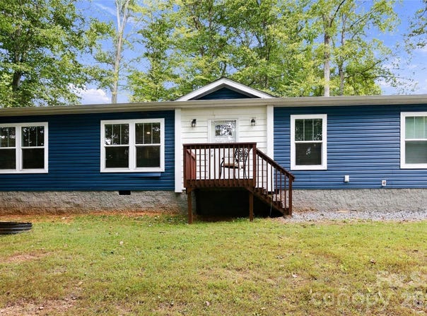 203 Beaverdam Loop Road, Candler, NC 28715