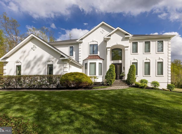 36 WINDING Way, MULLICA HILL, NJ 08062