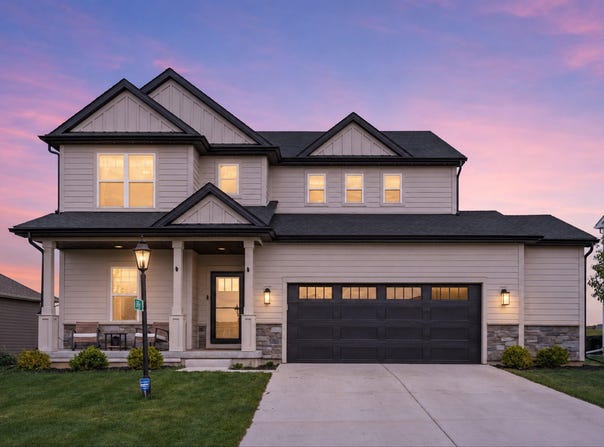 2906 Yahara Dr, Summit, WI 53066