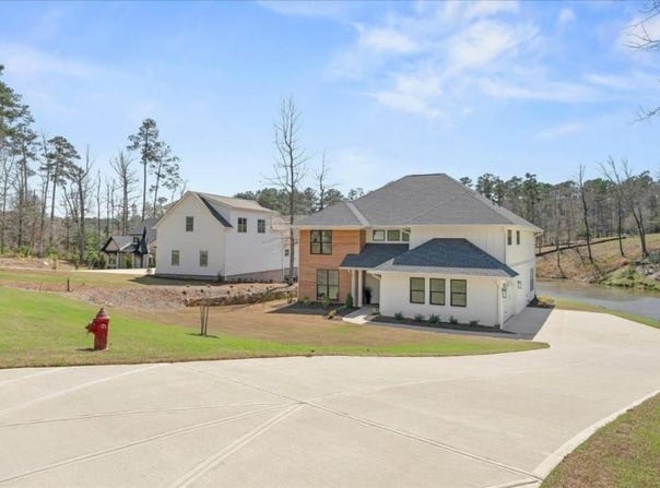 1270 Glen Eagle Drive, Greensboro, GA 30642