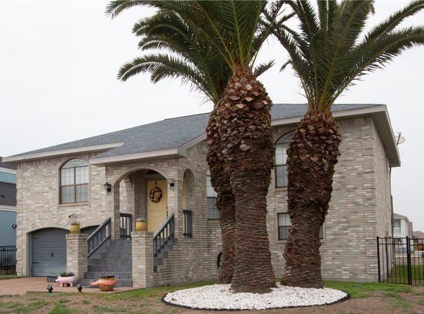 108 Tarpon Court, Aransas Pass, TX 78336