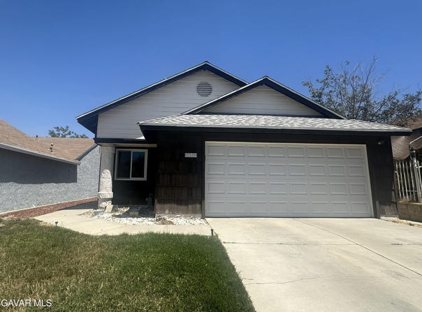 37628 E 13th Street, Palmdale, CA 93550