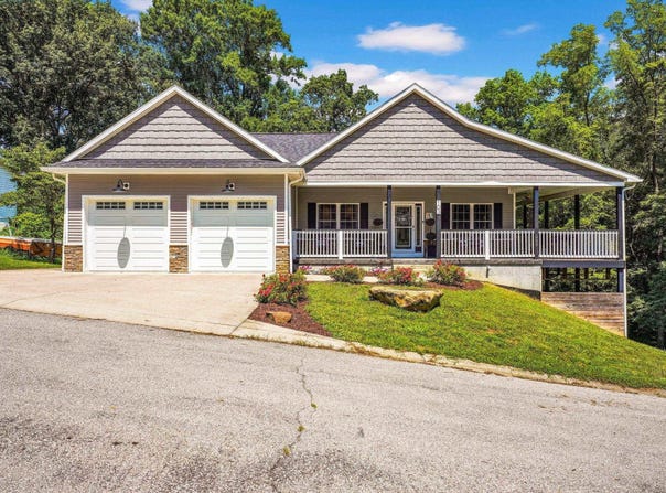 103 Red Bud Lane, Oolitic, IN 47451