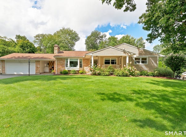 48 Maxine Road, Bristol, CT 06010