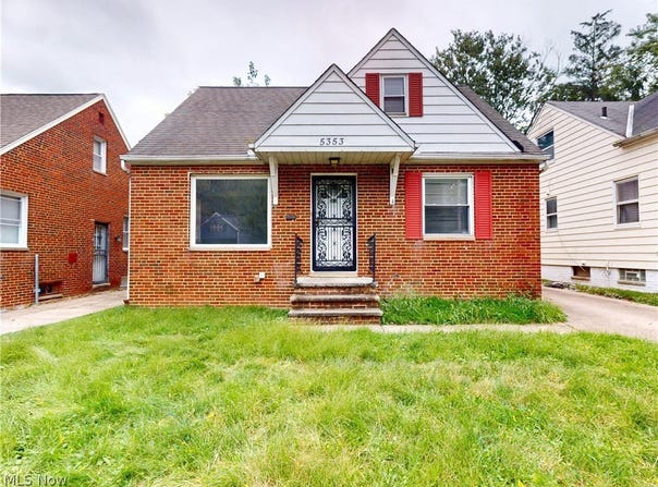 5353 Thomas Street, Maple Heights, OH 44137