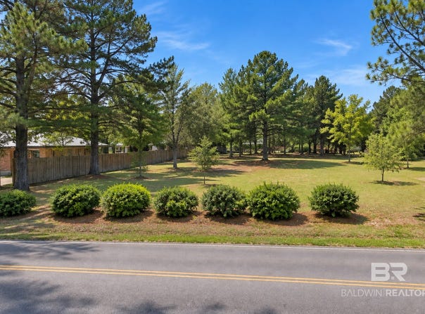 Fernwood Drive, Foley, AL 36535