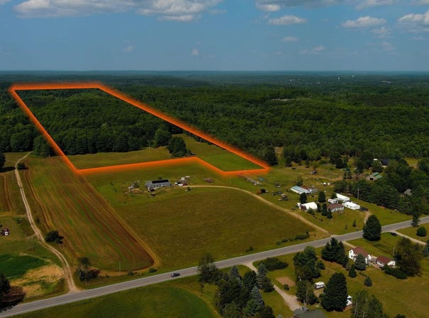 V/L E Center Road, Kingsley, MI 49649