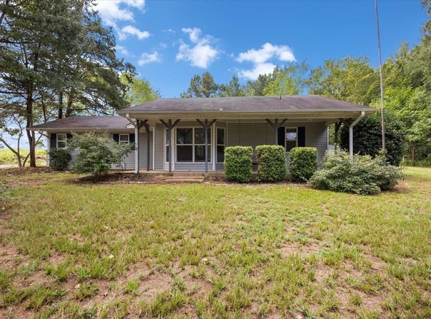 2360 Elk Road, Gilmer, TX 75644