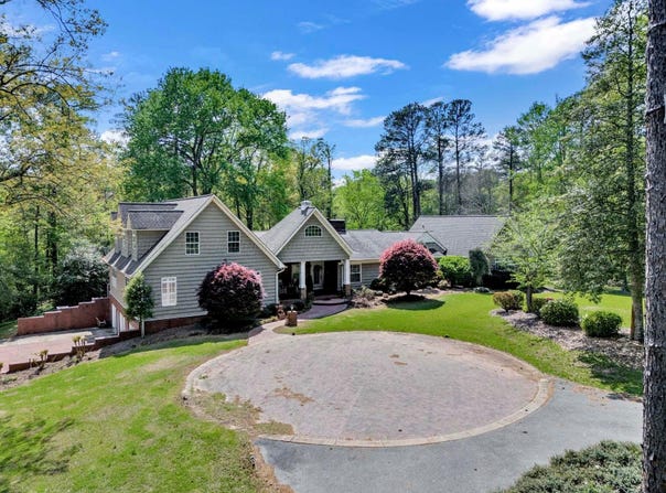 702 LAUREL Ln, Jasper, AL 35504