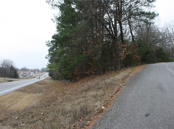 62/412 E Highway, Salem, AR 72576