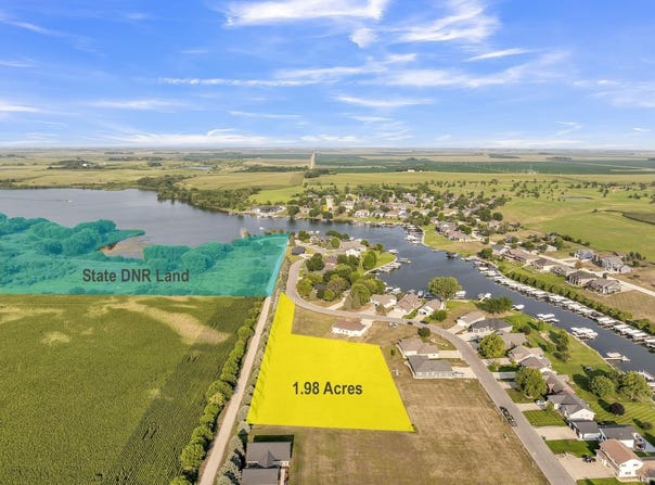Hill Drive, Milford, IA 51351