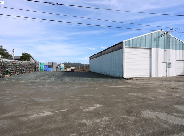 63355 CHARLESTON Rd, Charleston, OR 97420