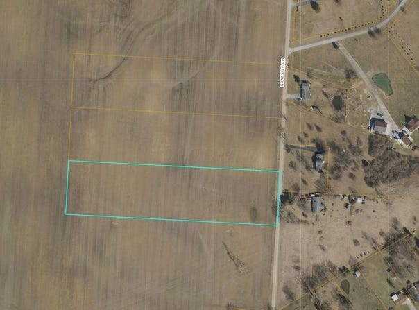 Tract 8 Road, London, OH 43140