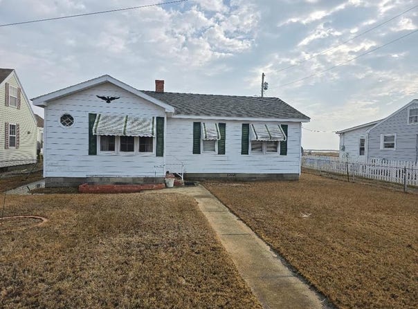 16167 PONDEROSA LN, TANGIER, VA 23440
