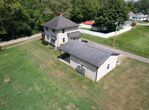 2115 Irwin Drive, Columbus, IN 47201