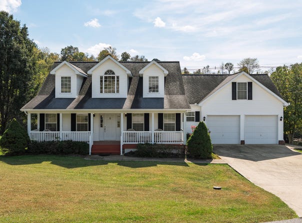 100 Eagle Bend Drive, Sadieville, KY 40370