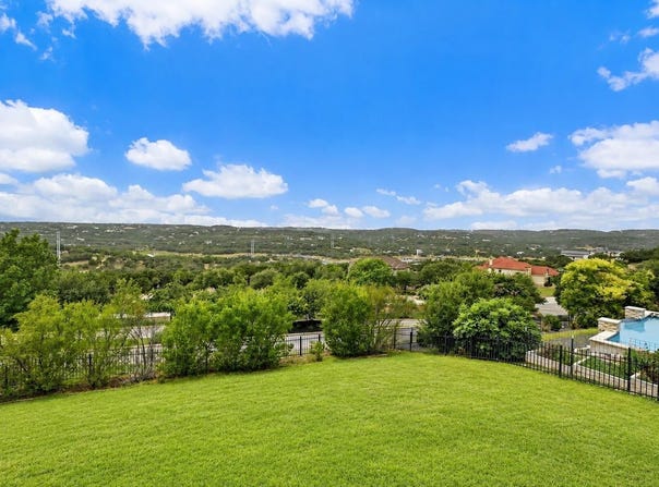 19618 Summit Glory Trl, Spicewood, TX 78669