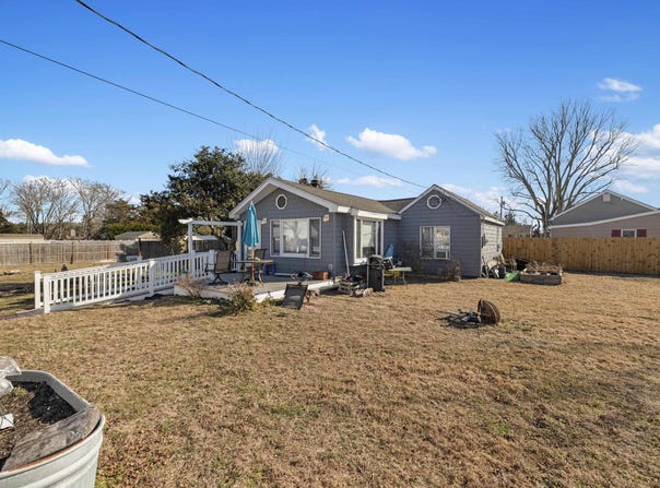 537 Seashore Road, Erma, NJ 08204