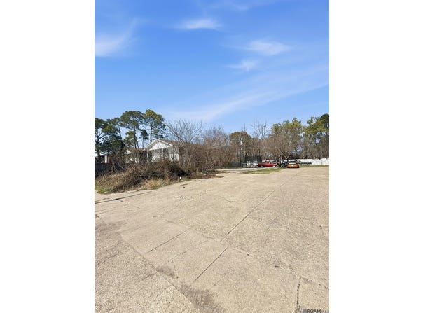 8231 NED AVE lot: 6, Baton Rouge, LA 70820