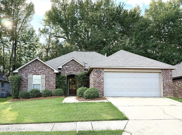 624 Lexington Drive, Florence, MS 39073