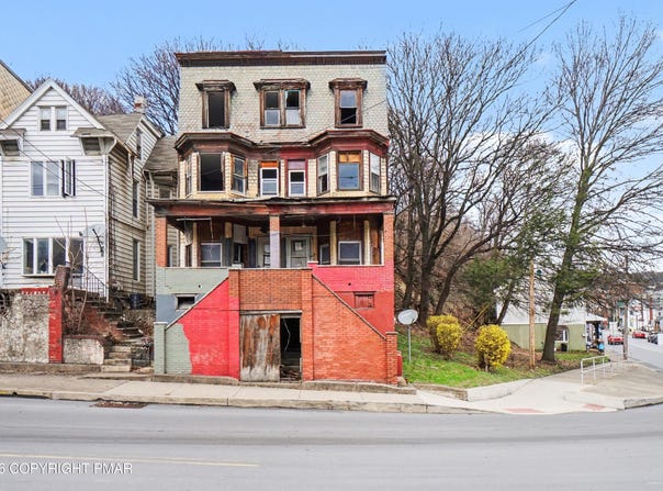 805-807 N 6th Street, Shamokin, PA 17872