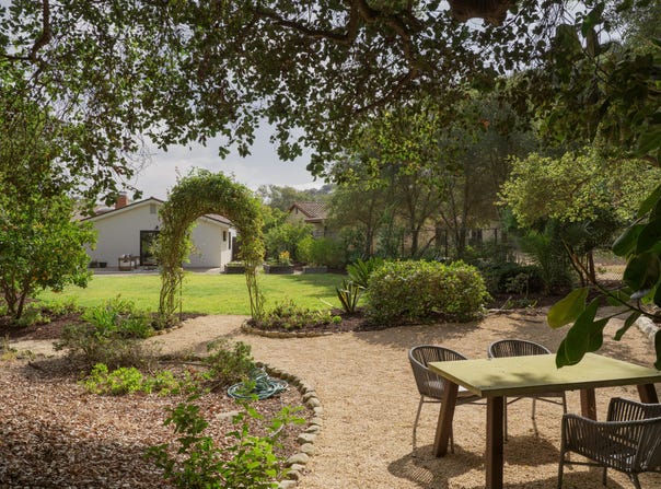 1102 Plaza Del Monte, SANTA BARBARA, CA 93101
