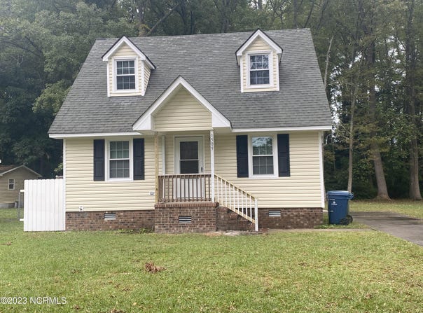 1509 N Respess Street, Washington, NC 27889