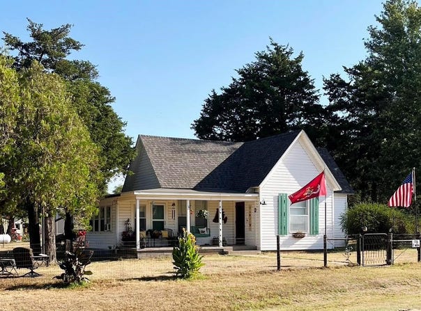 208 E Main, Lake City, KS 67071