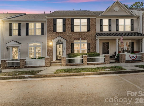 820 Dillard Road, Rock Hill, SC 29730