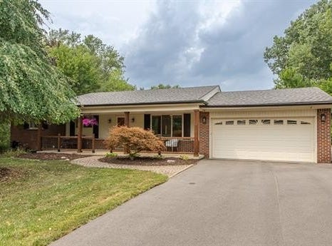 428 Carter Drive, Troy, MI 48098