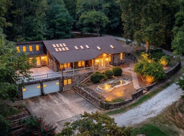 1223 Eagle Point Road, Mountain View, AR 72560