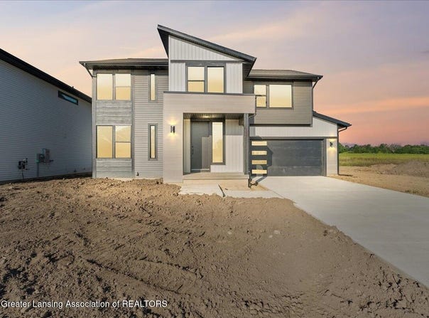 15270 Nottingham Fields Parkway, Lansing, MI 48906