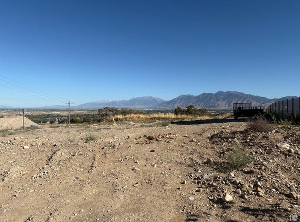 761 E RIDGE Dr, Salem, UT 84653