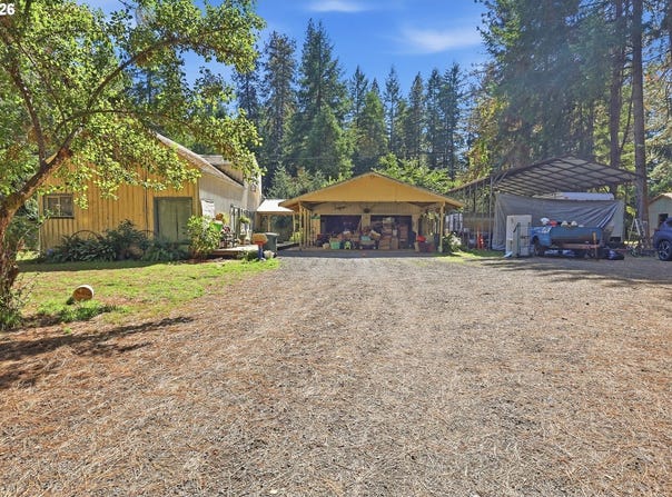 88687 EVERS Rd, Elmira, OR 97437
