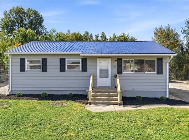 1647 Southern Boulevard NW, Warren, OH 44485