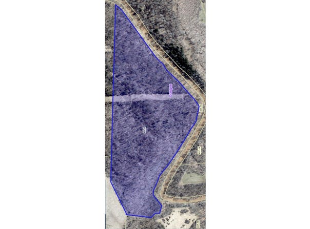 Carney Lane, Leon, WV 25123