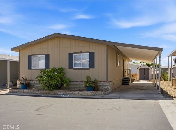2140 Mentone, Mentone, CA 92359