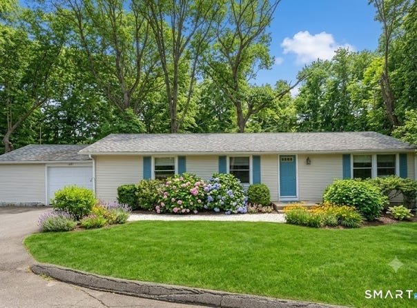 1091 Boston Post Road, Madison, CT 06443