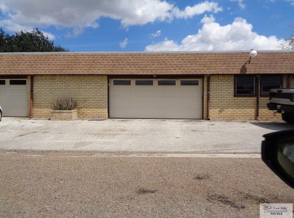 200 SANTA ANA AVE., RANCHO VIEJO, TX 78575